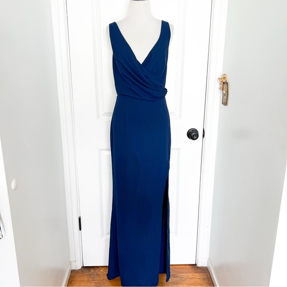 Vintage Navy Blue Deep V-neck Small Flying Sleeves Embroidered Multi-layered Skirt A-line 17th Birthday Homecoming Dress cc4203 main image 1